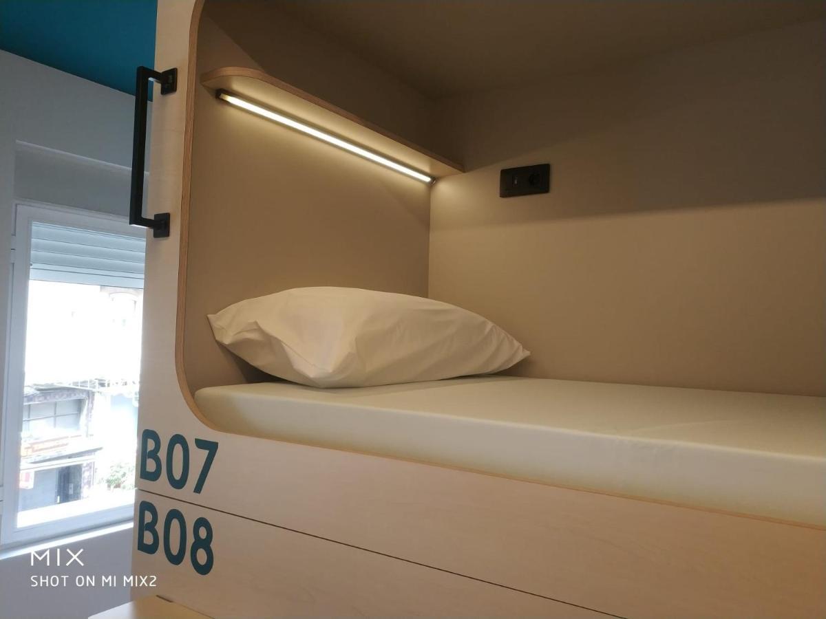 Bulezen Urban Hostel Pontevedra Exteriör bild