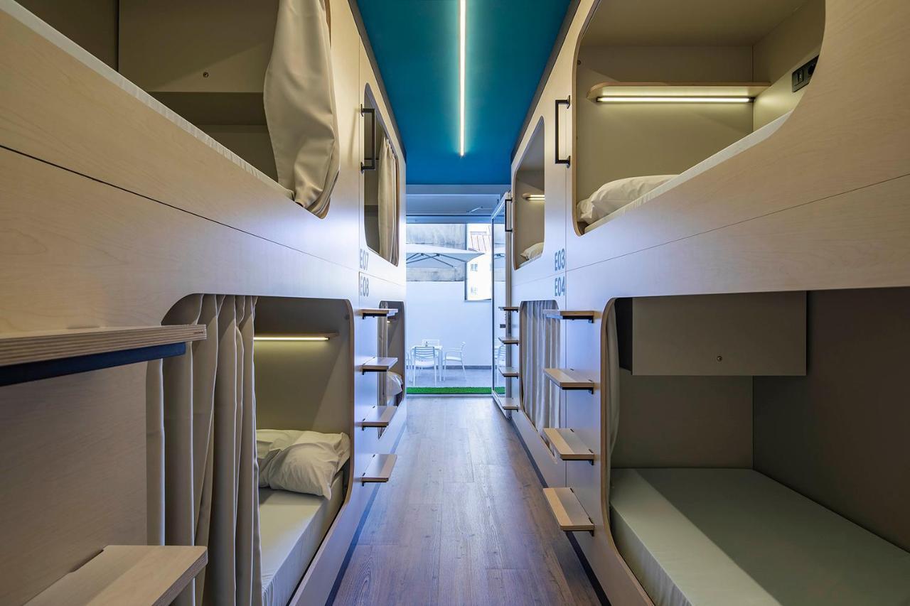 Bulezen Urban Hostel Pontevedra Exteriör bild